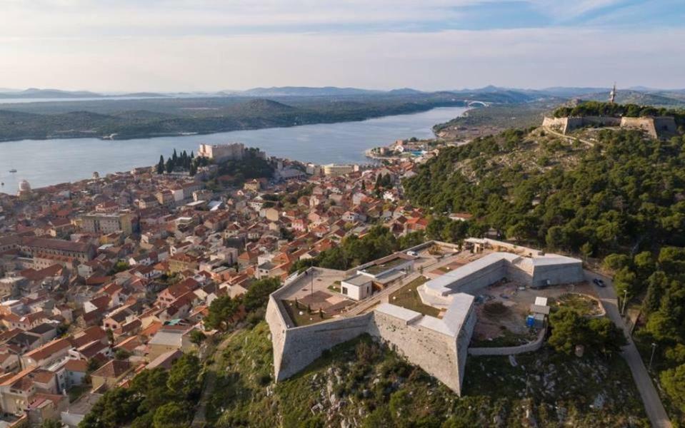 Blue House Sibenik Apartment Ngoại thất bức ảnh